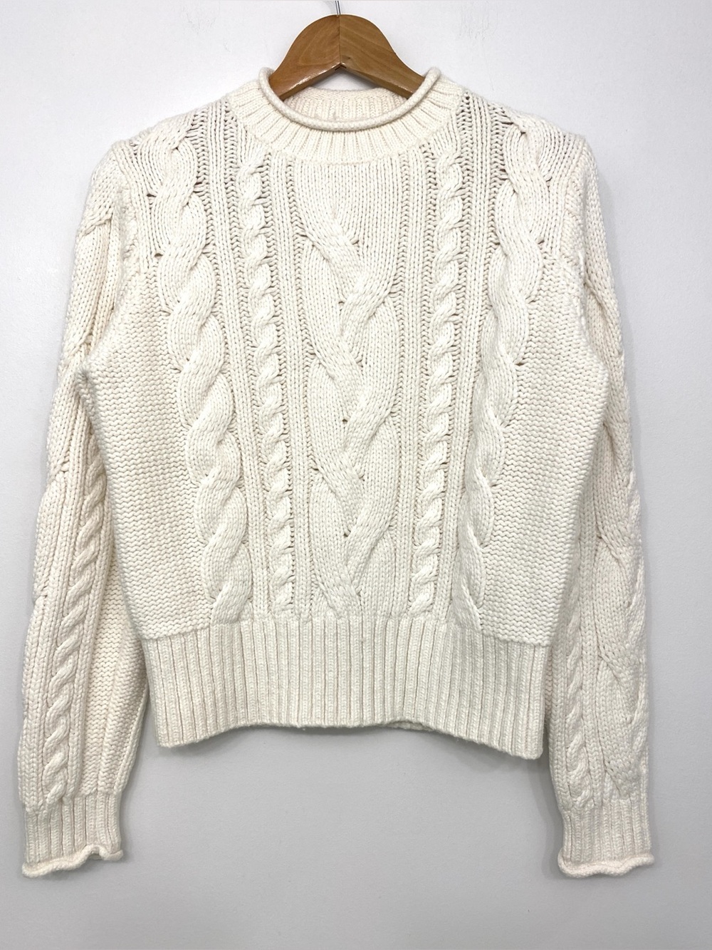 Banana Republic Roll Neck Cropped Ivory Cable Knit Sweater M Fisherman Heritage